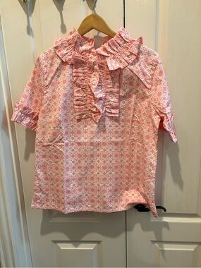 Elizabeth Wilson Ruffled Pink Floral-Print Blouse with Front Placket